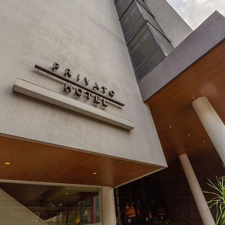 Privato Quezon City - Multiple Use Hotel Esterno foto