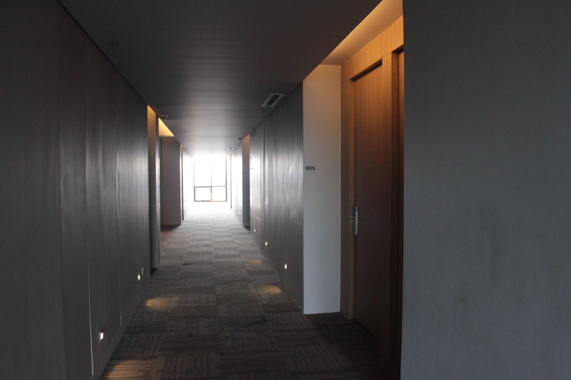 Privato Quezon City - Multiple Use Hotel Esterno foto