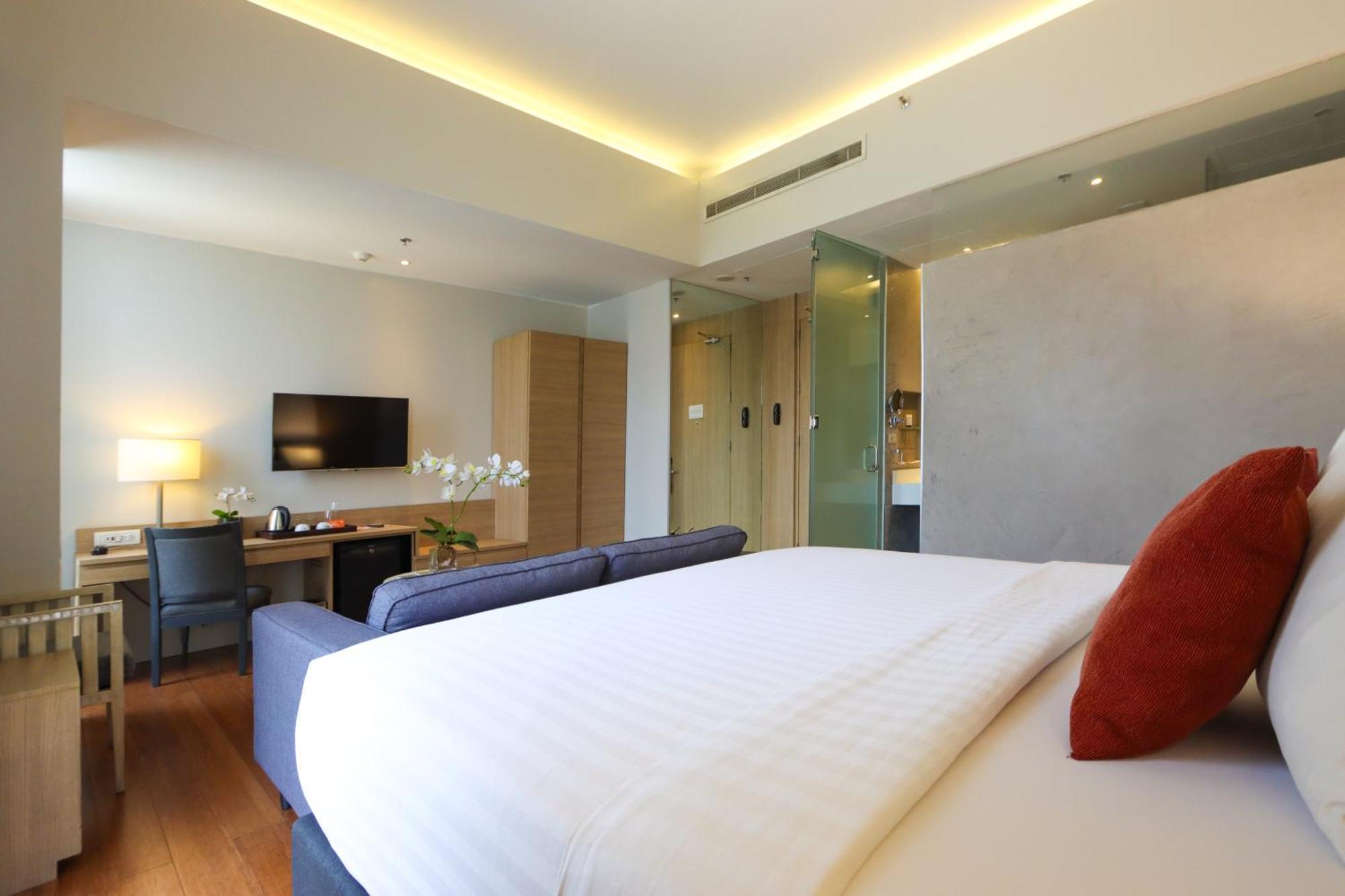 Privato Quezon City - Multiple Use Hotel Esterno foto