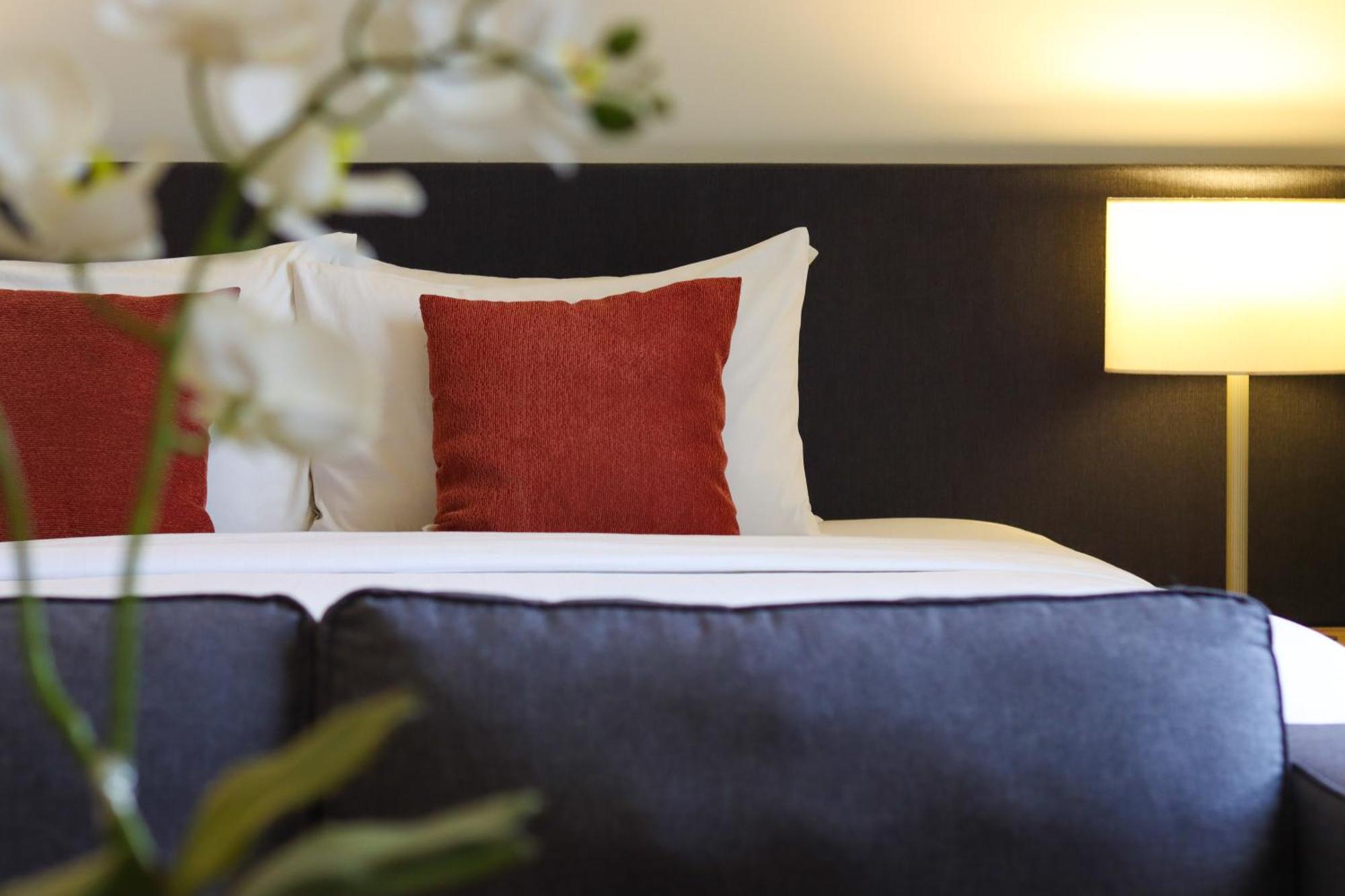 Privato Quezon City - Multiple Use Hotel Esterno foto