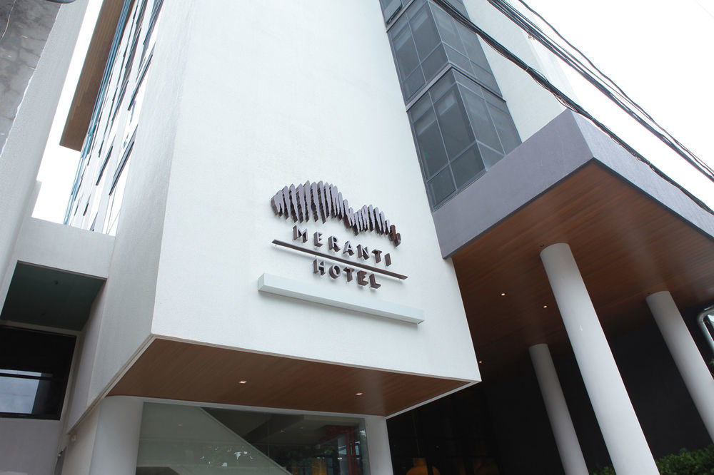 Privato Quezon City - Multiple Use Hotel Esterno foto