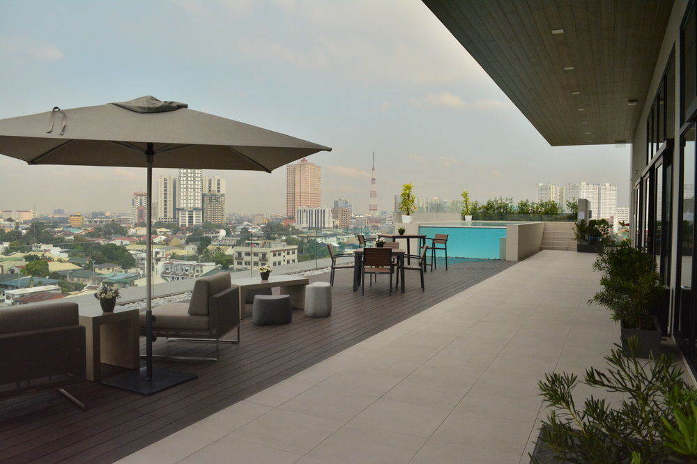 Privato Quezon City - Multiple Use Hotel Esterno foto