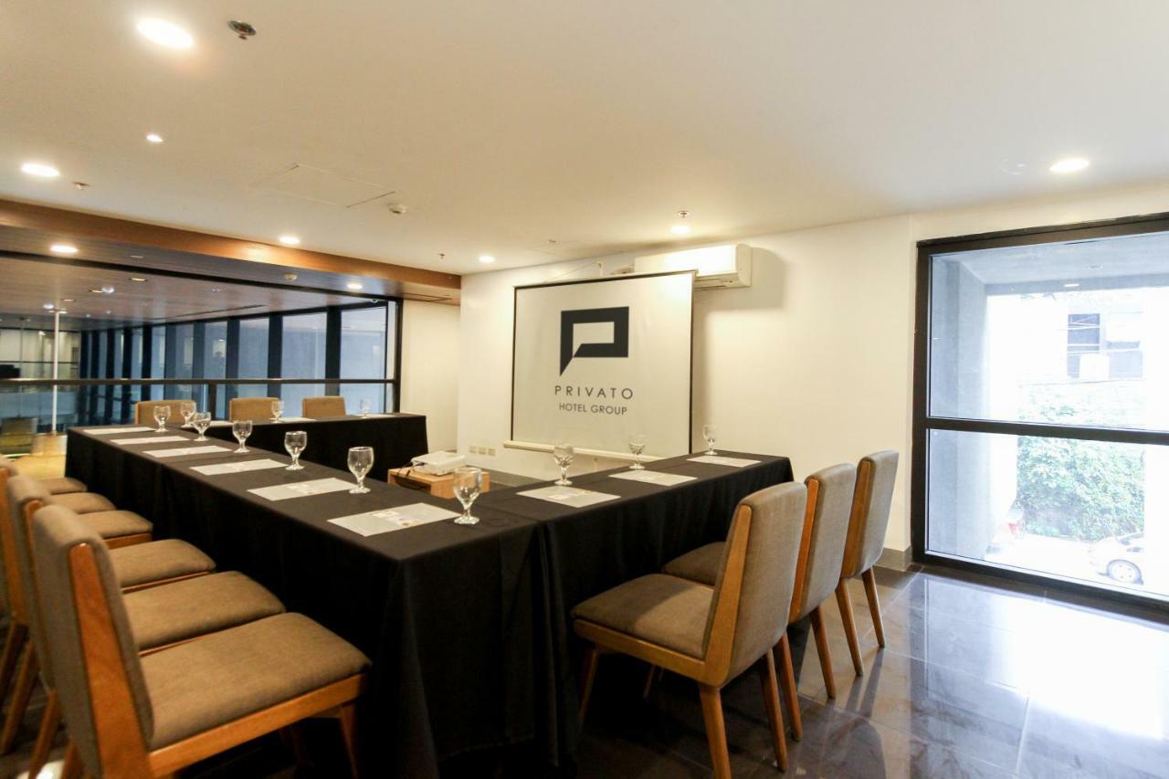 Privato Quezon City - Multiple Use Hotel Esterno foto