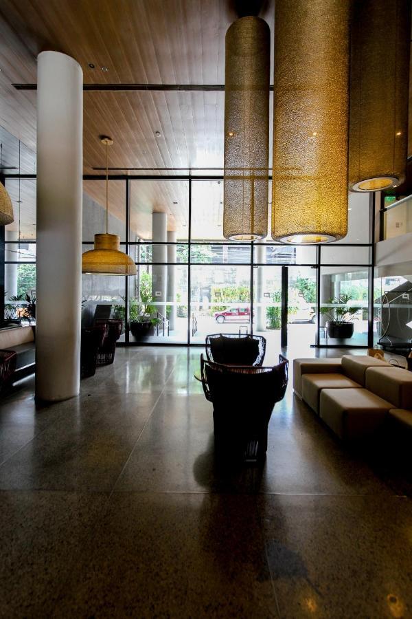 Privato Quezon City - Multiple Use Hotel Esterno foto